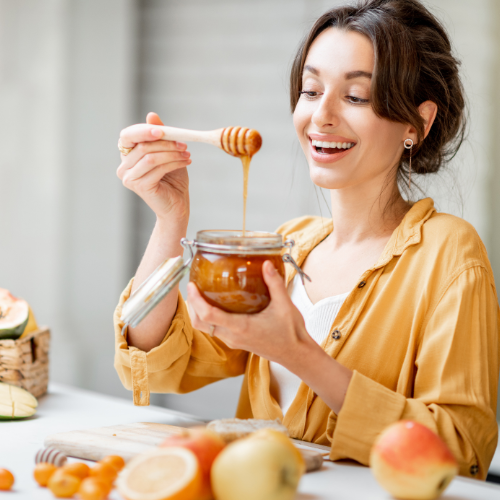 "The Power of MGO: Unleashing the Healing Potency of Manuka Honey"